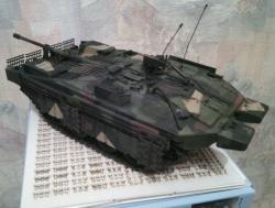 Модель танка STRV 103 из бумаги и картона